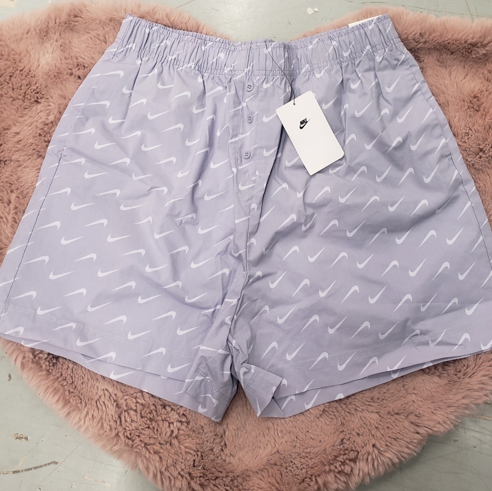 Nike Women's Athletic Shorts in Light Gray